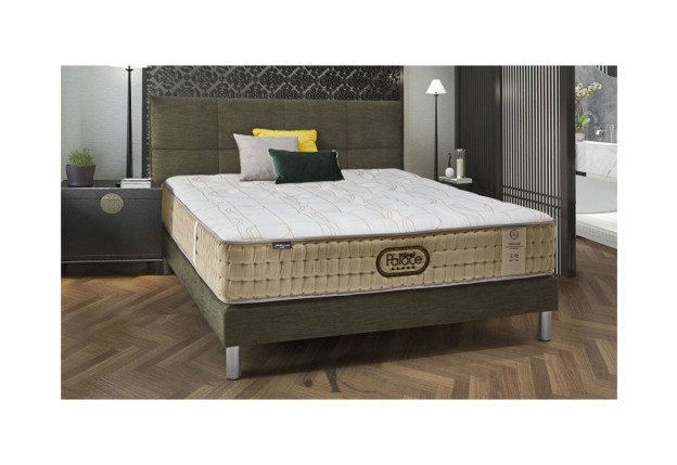 matelas-ressorts-balade-calvi-palace-hotel-andre-renault