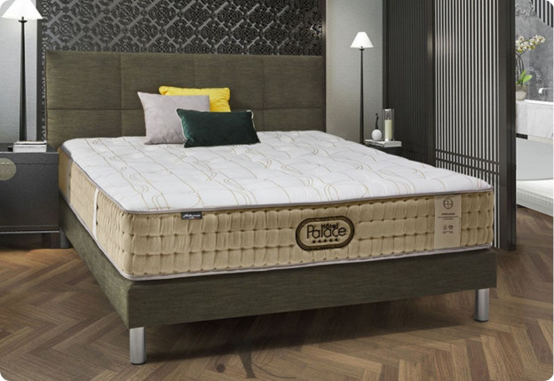 matelas-ressorts-balade-calvi-palace-hotel-andre-renault